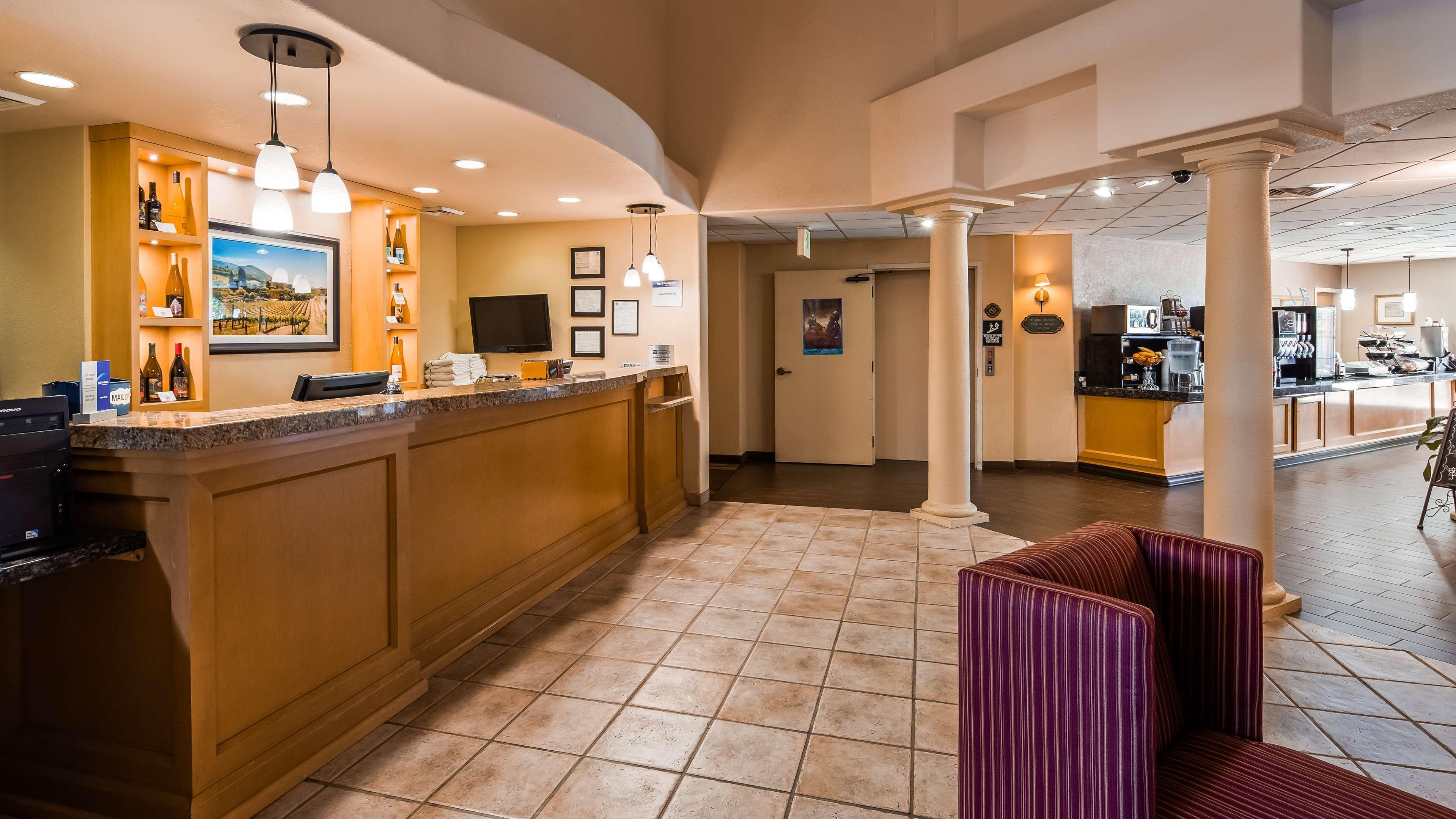 Best Western Plus Caldwell Inn&Suites Exterior foto